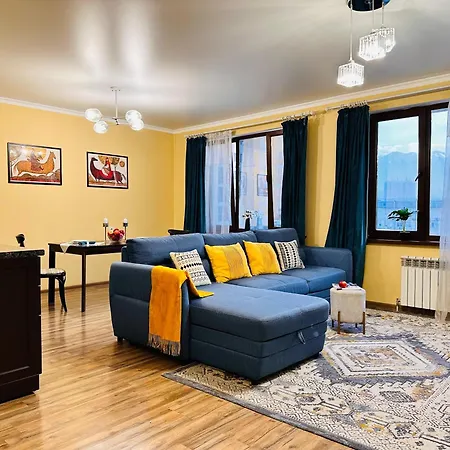 Mountain View Old Town Almaty Apartment Exterior photo
