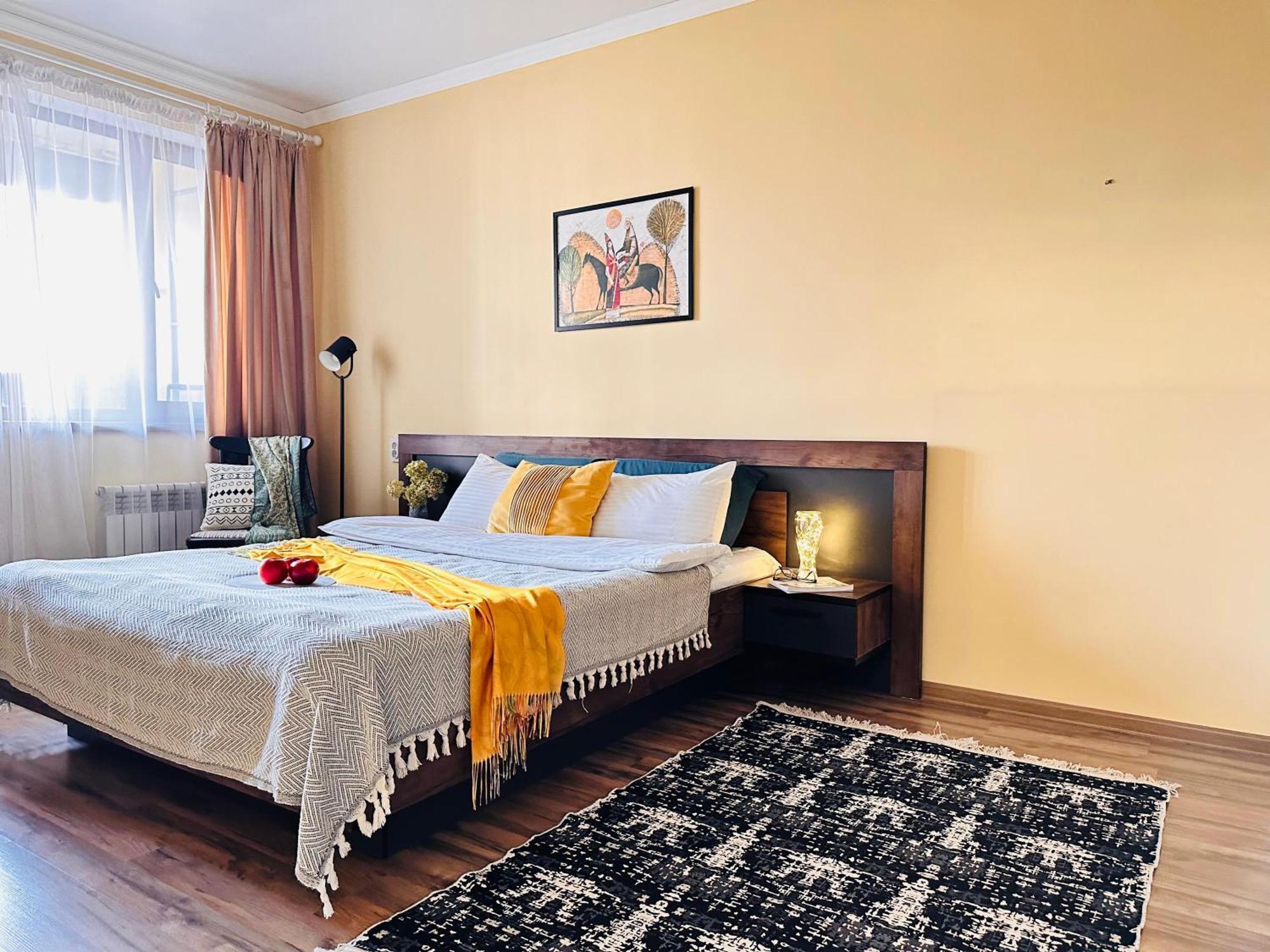 Mountain View Old Town Apartment *